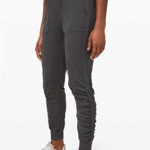 Lululemon Beyond the Studio Jogger
Graphite Grey